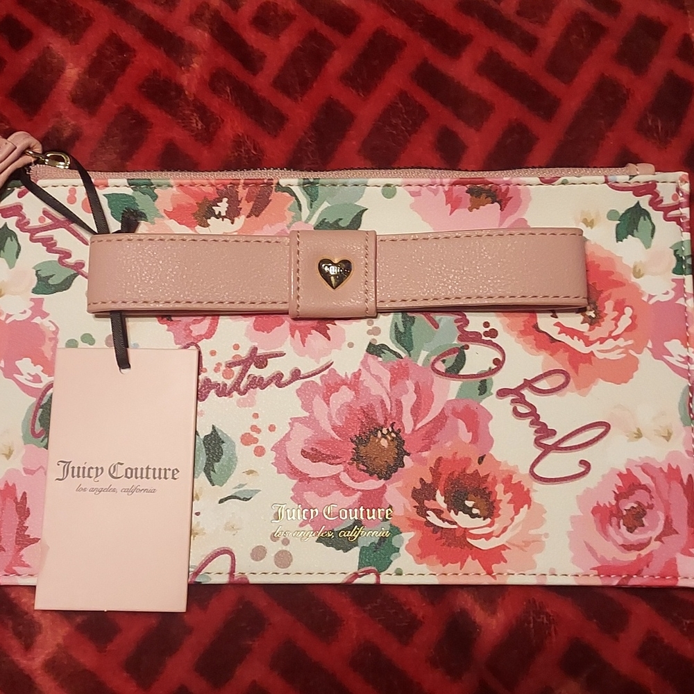 Juicy Couture Wristlet